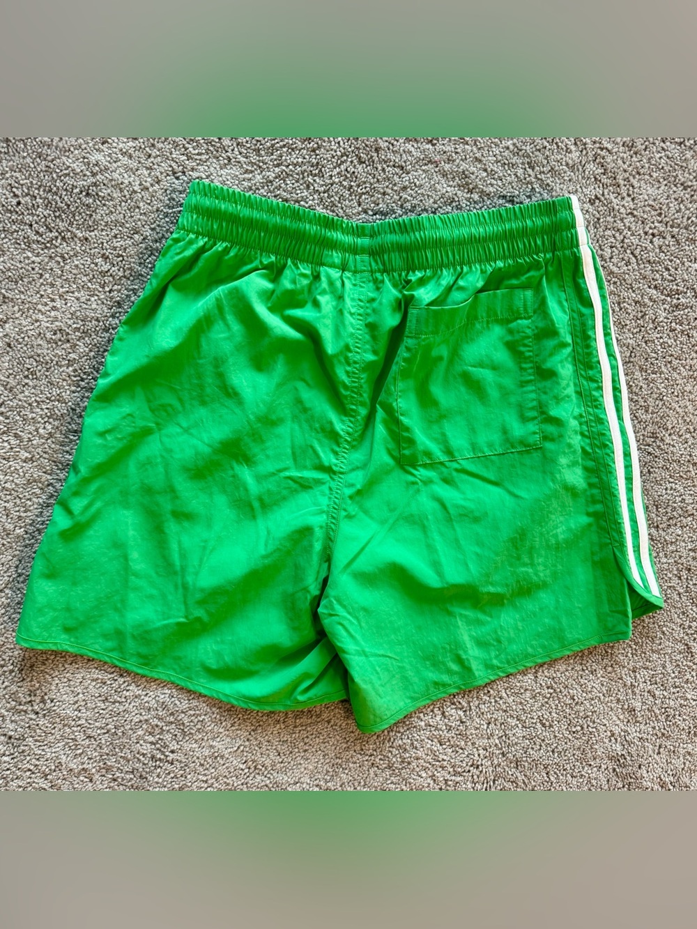 Adidas Originals Men’s MED Sprinter Shorts Energy Green. 5in Inseam. KA5060. NWT - Picture 3 of 4